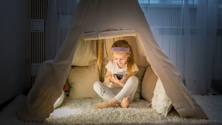 Lit cabane tipi : comment l’installer dans la chambre d’un enfant ?